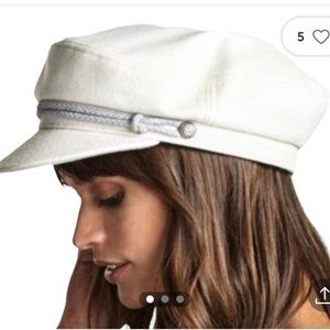 Brixton cream fiddler cap